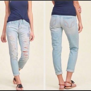 Hollister Embroidered Vintage Boyfriend Jean
